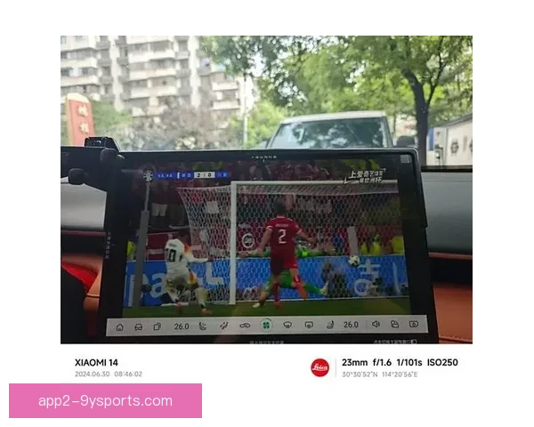 国外足球直播应用推荐:畅享全球赛事,实时比分精彩无限 国外足球直播应用推荐:畅享全球赛事,实时比分精彩无限